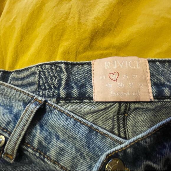 REVICE Denim V Cut Waistband Low Waist Cutoff Micro Shorts Size 26 Y2K Boho - Picture 5 of 10